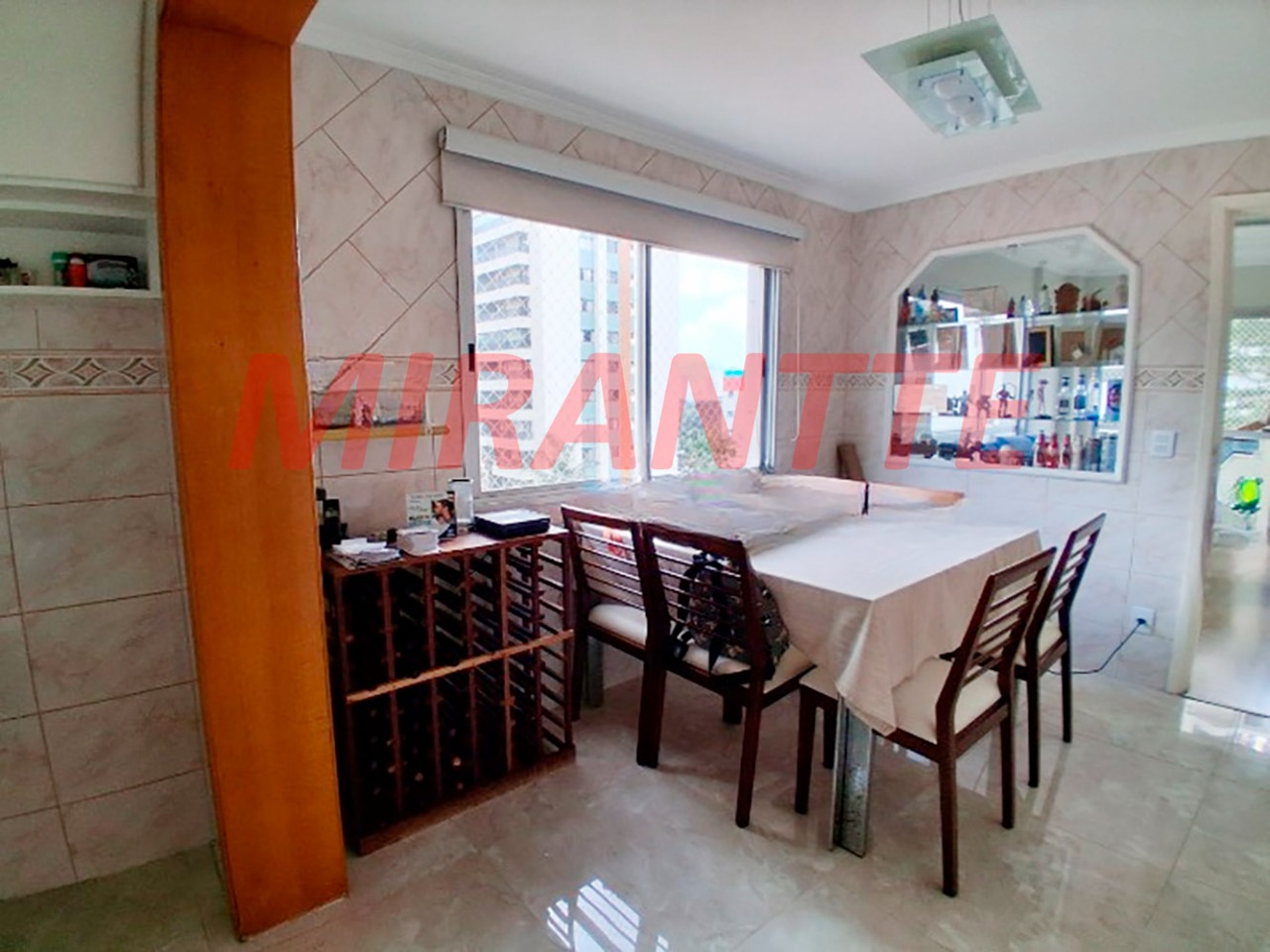 Apartamento de 200m² com 3 quartos em Santana