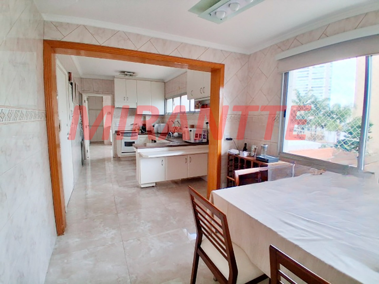 Apartamento de 200m² com 3 quartos em Santana