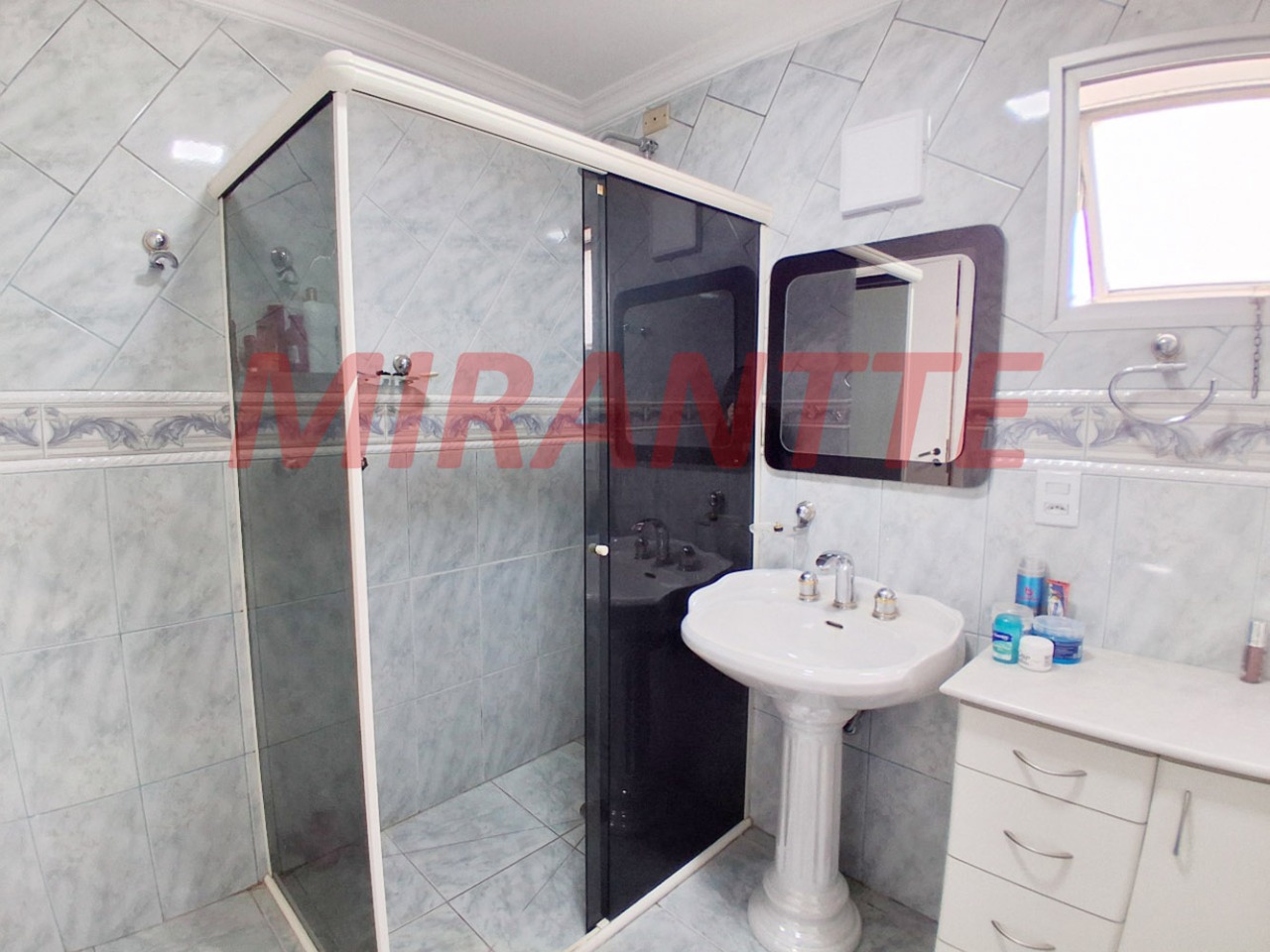 Apartamento de 200m² com 3 quartos em Santana