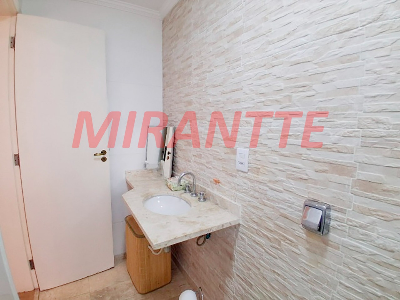 Apartamento de 200m² com 3 quartos em Santana