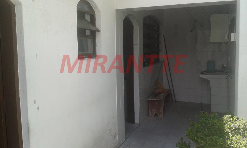 Sobrado de 277m² com 6 quartos em Jardim Japão