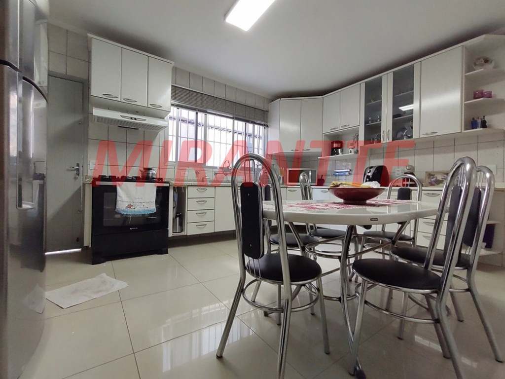 Casa terrea de 126m² com 6 quartos em Jardim São Paulo