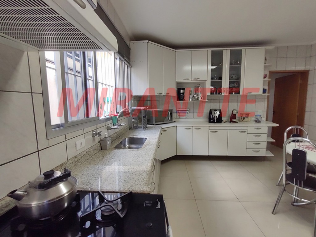 Casa terrea de 126m² com 6 quartos em Jardim São Paulo