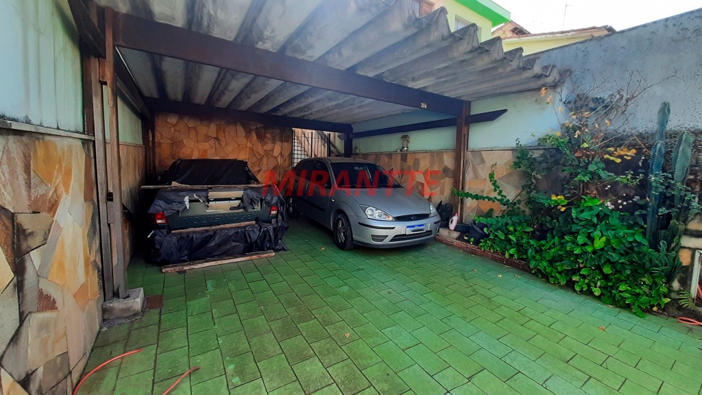 Sobrado de 172m² com 3 quartos em Vila Gustavo