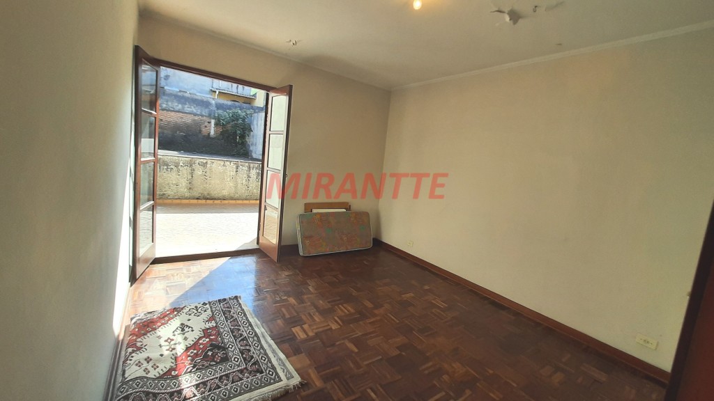 Sobrado de 172m² com 3 quartos em Vila Gustavo