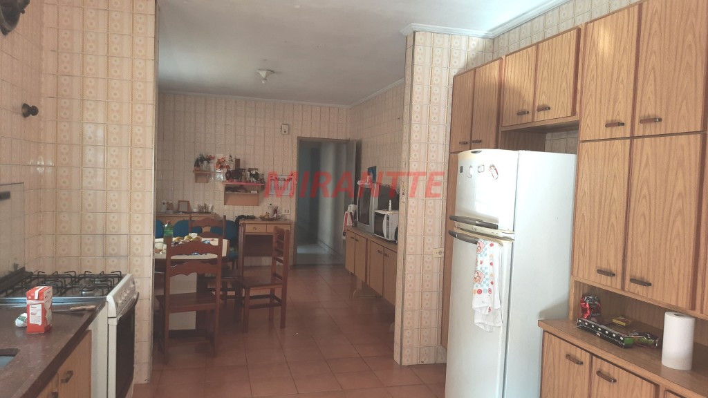Sobrado de 172m² com 3 quartos em Vila Gustavo