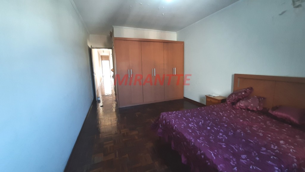 Sobrado de 172m² com 3 quartos em Vila Gustavo