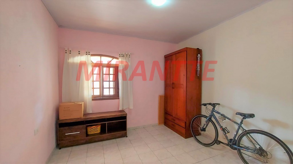 Casa terrea de 125m² com 4 quartos em Vila Mazzei