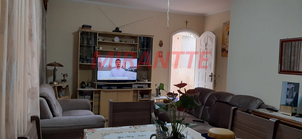 Sobrado de 175m² com 3 quartos em Tremembe