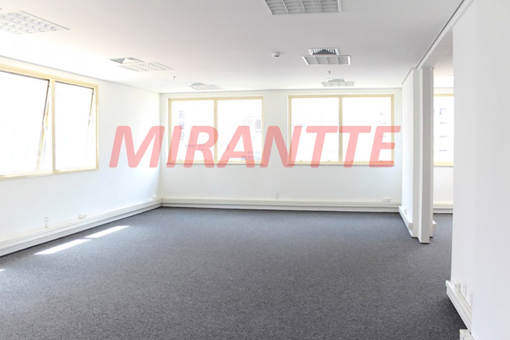 Comercial de 150m² em Bela Vista
