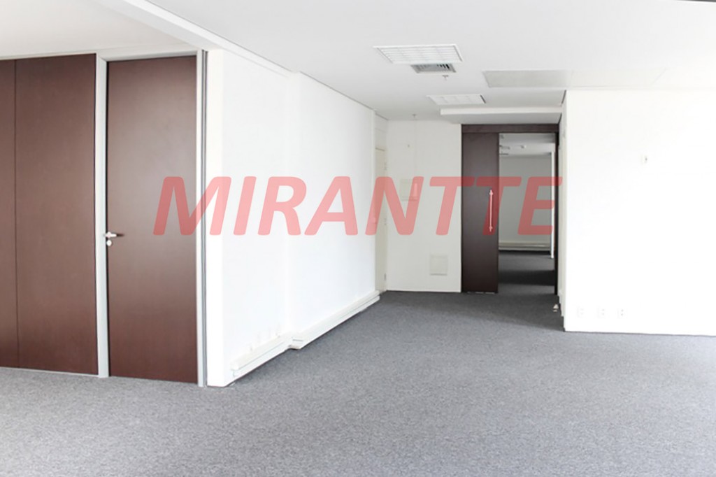 Comercial de 150m² em Bela Vista
