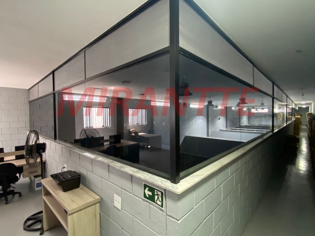 Comercial de 450m² em Vila Ede
