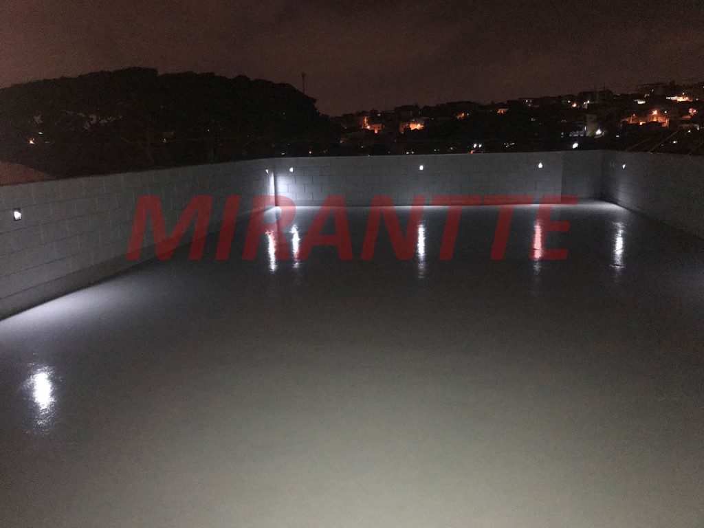 Comercial de 450m² em Vila Ede