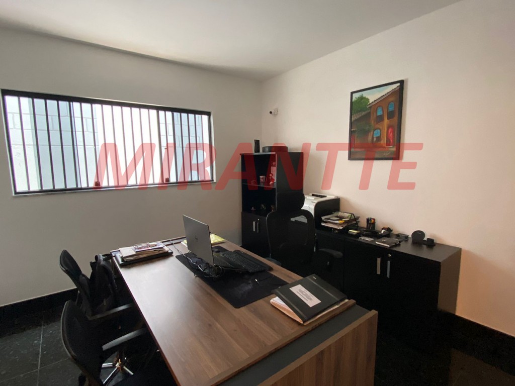 Comercial de 450m² em Vila Ede