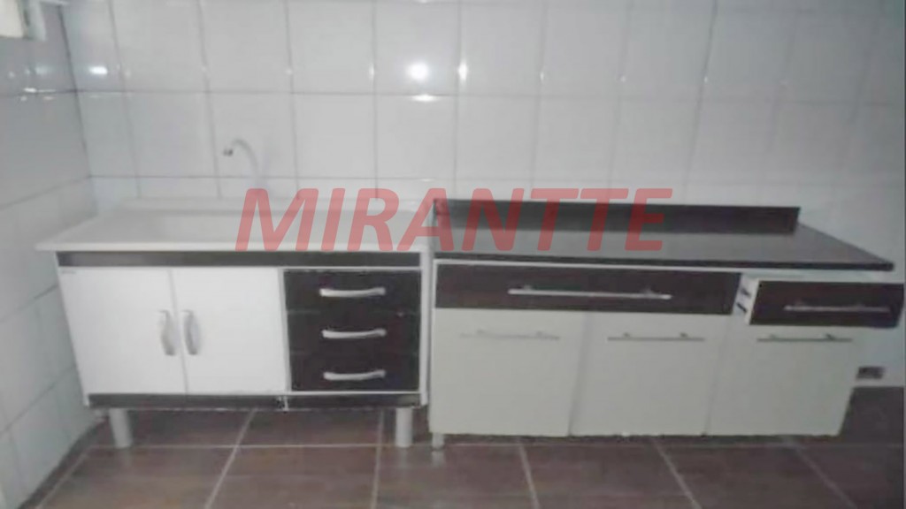 Comercial de 300m² em Parque Edu Chaves