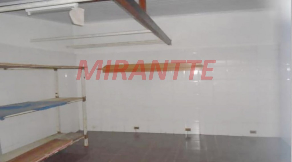 Comercial de 300m² em Parque Edu Chaves
