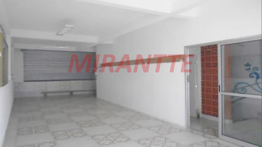 Comercial de 300m² em Parque Edu Chaves