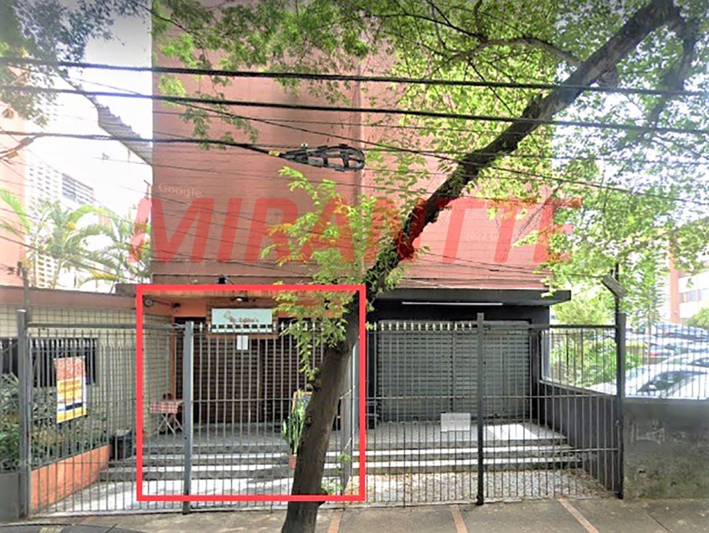 Comercial de 74m² em Limão