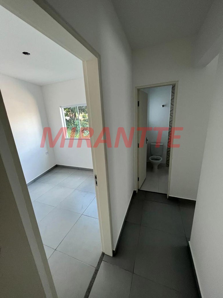 Apartamento de 44m² com 2 quartos em Vila Guaca