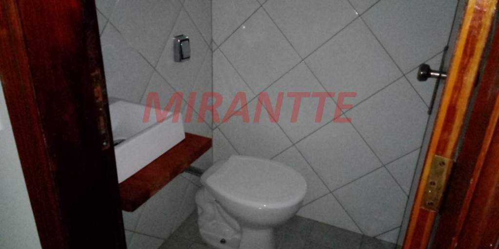 Comercial de 60m² em Santana
