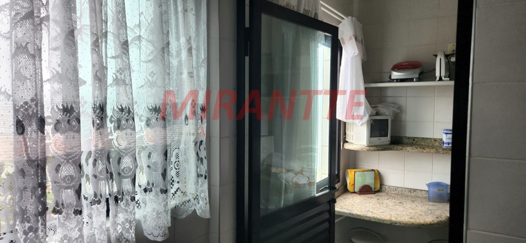 Apartamento de 126m² com 3 quartos em CENTRO