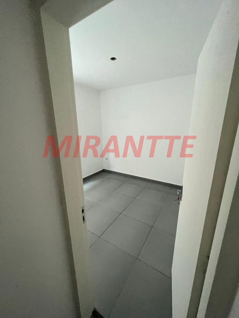 Apartamento de 43m² com 2 quartos em Vila Guaca