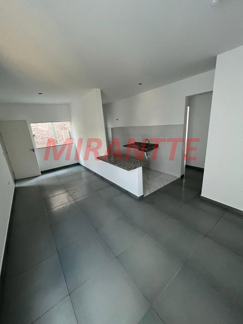 Apartamento de 43m² com 2 quartos em Vila Guaca