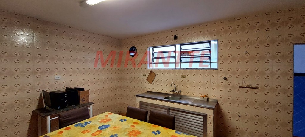 Sobrado de 120m² com 3 quartos em Santa Teresinha