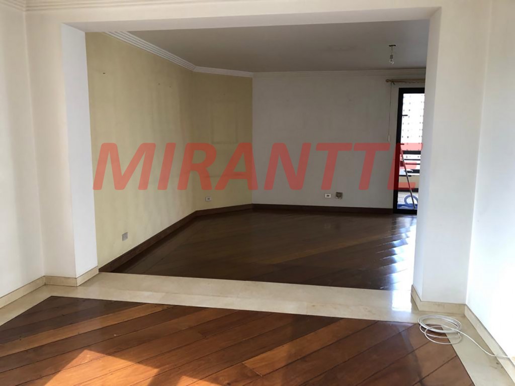Apartamento de 274m² com 4 quartos em Santana