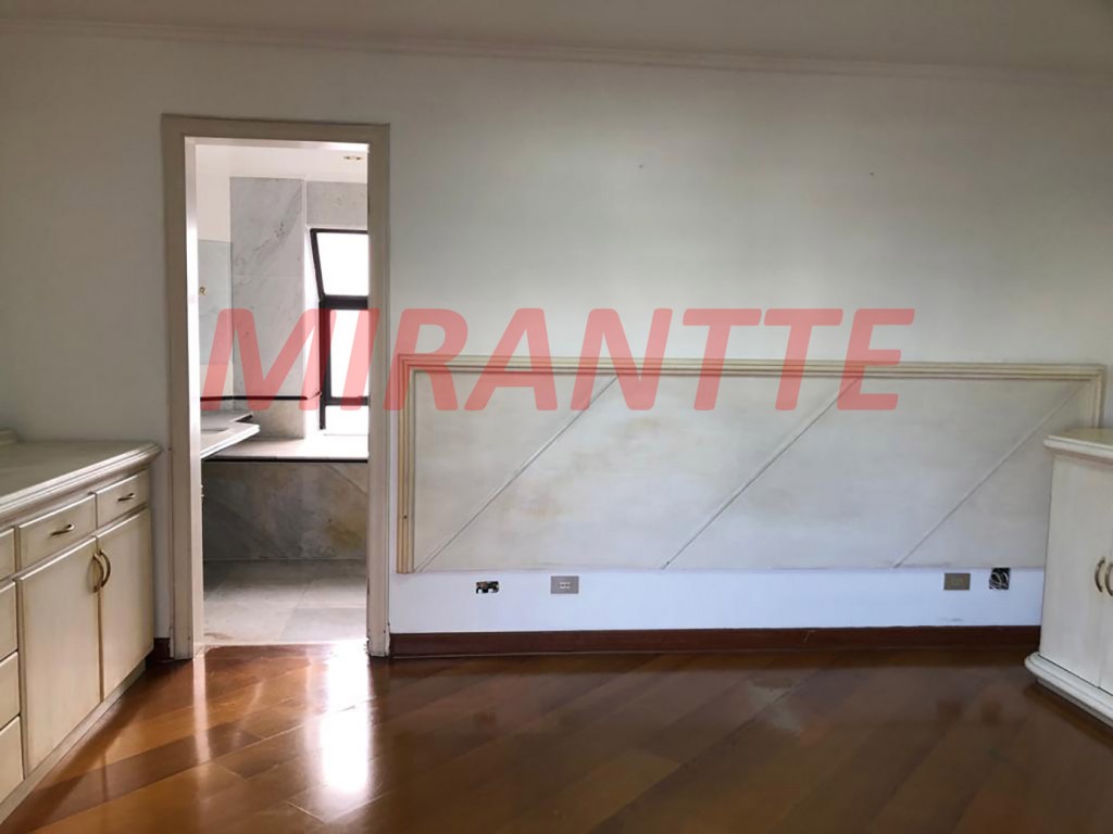 Apartamento de 274m² com 4 quartos em Santana