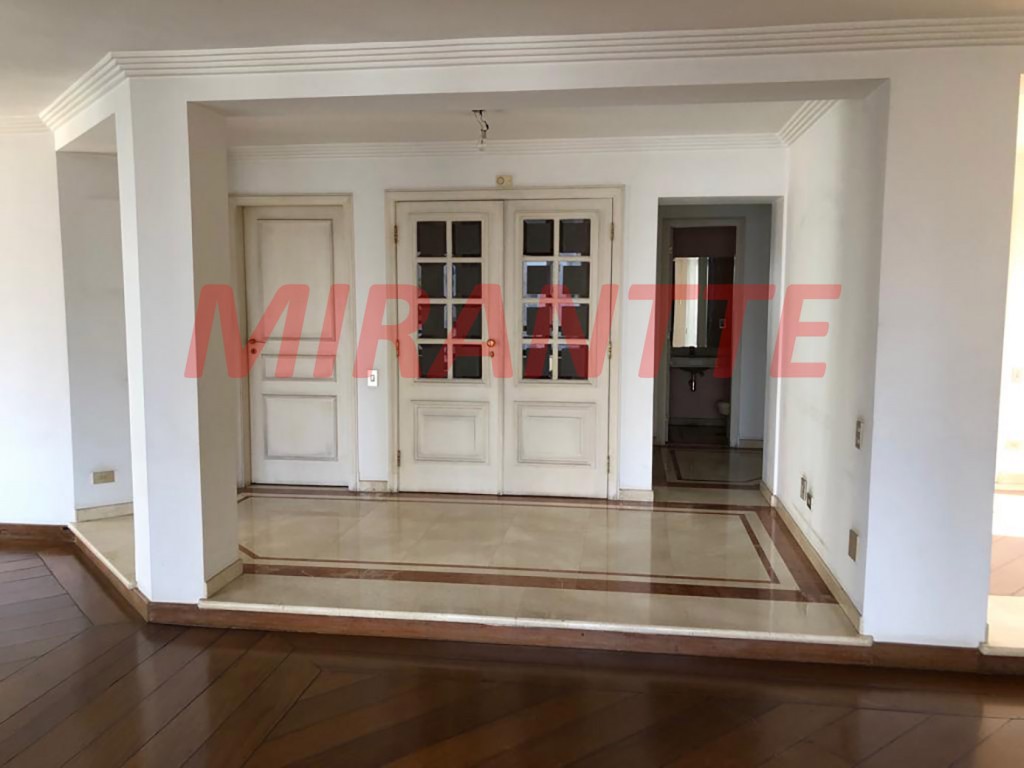 Apartamento de 274m² com 4 quartos em Santana