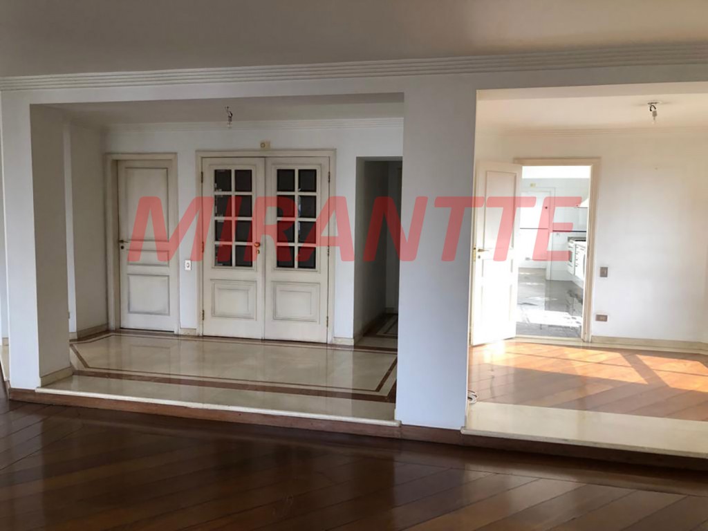 Apartamento de 274m² com 4 quartos em Santana