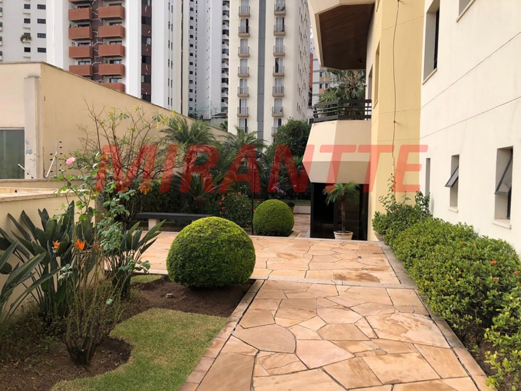 Apartamento de 274m² com 4 quartos em Santana