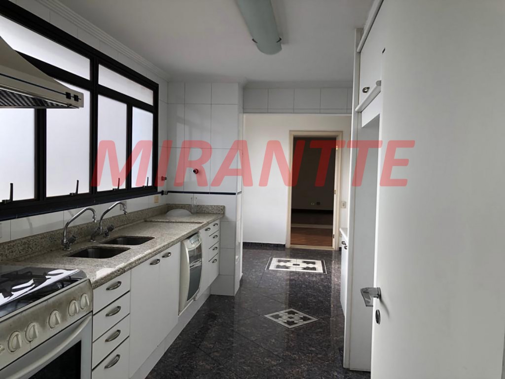 Apartamento de 274m² com 4 quartos em Santana