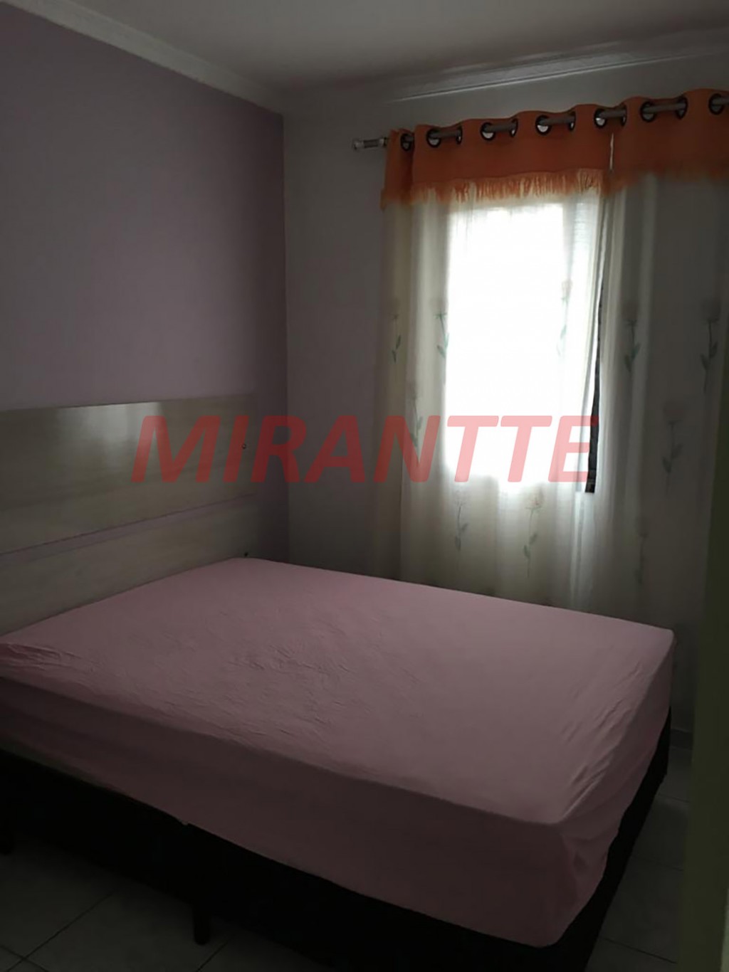 Apartamento de 50m² com 2 quartos em Vila Carmosina