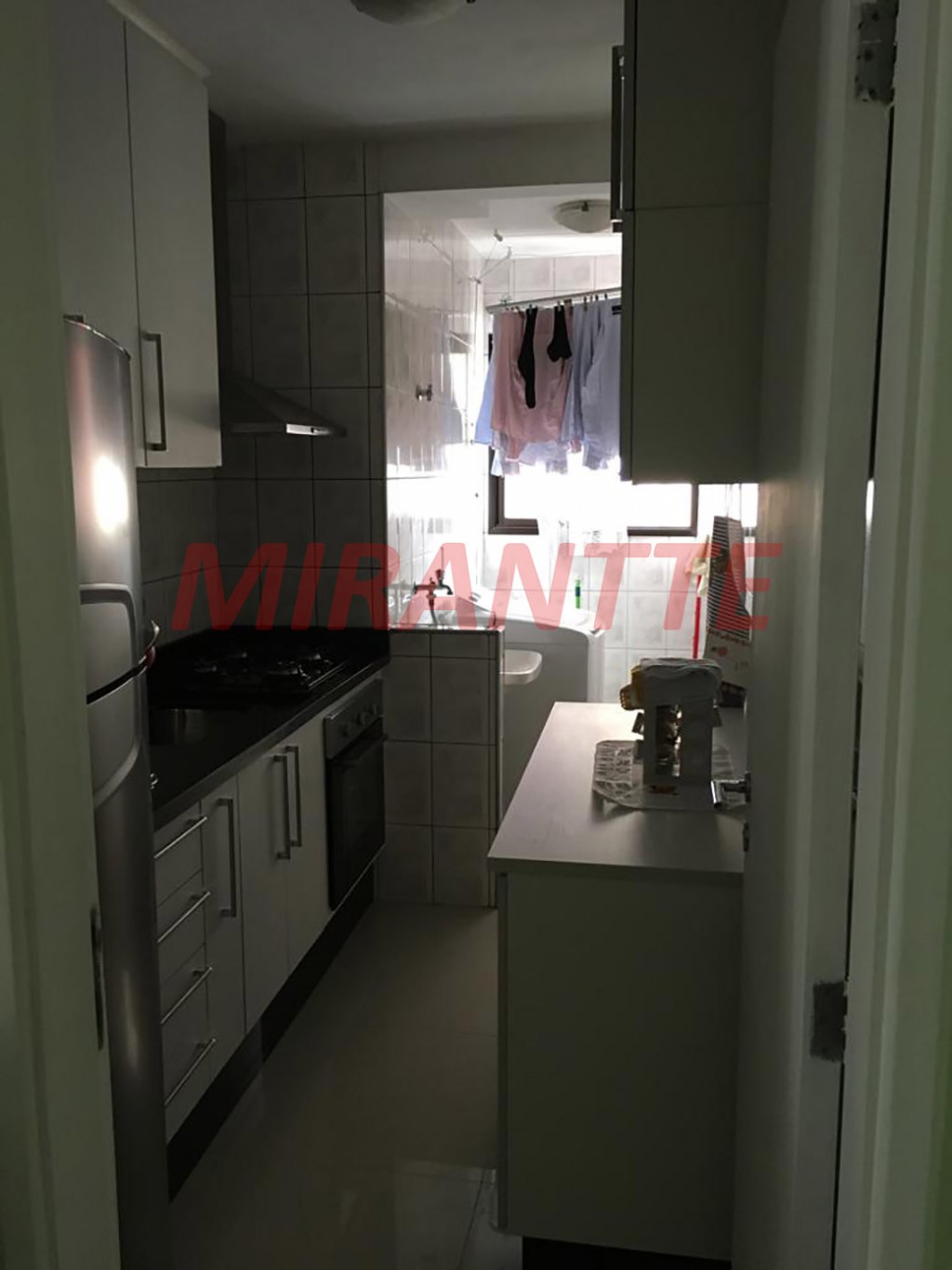 Apartamento de 50m² com 2 quartos em Vila Carmosina