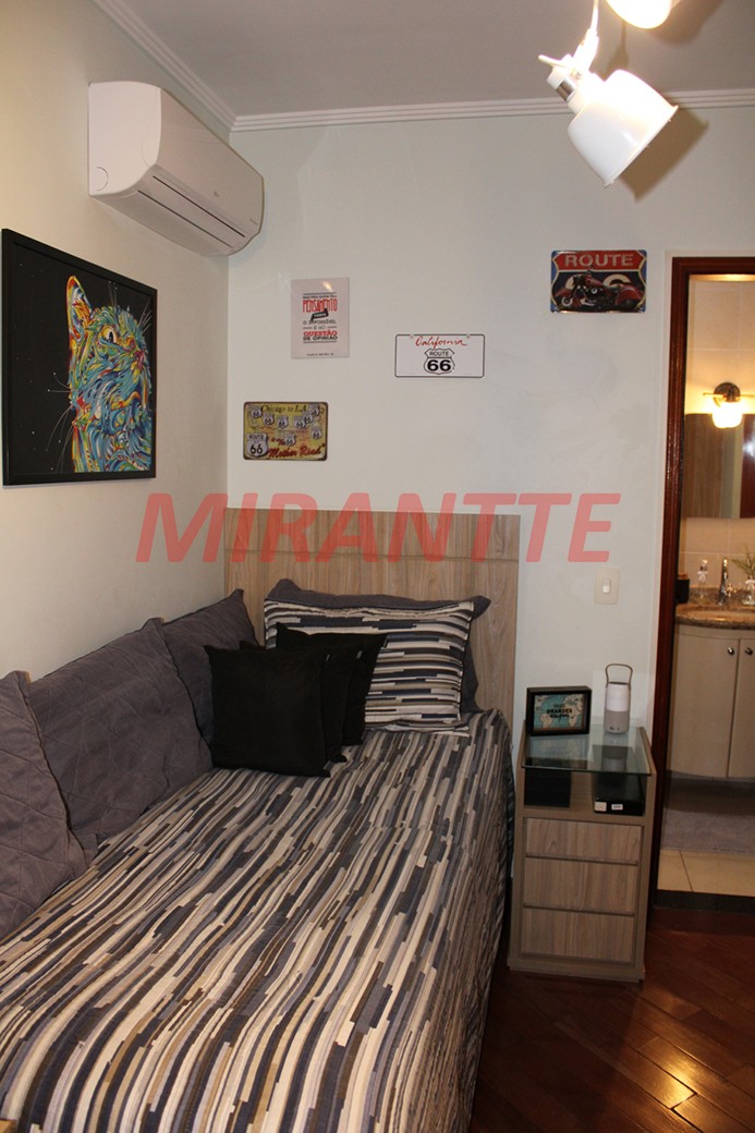 Sobrado de 162m² com 3 quartos em Vila Mazzei