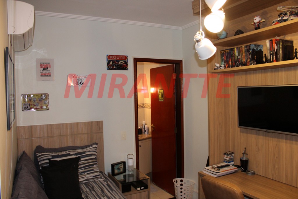 Sobrado de 162m² com 3 quartos em Vila Mazzei