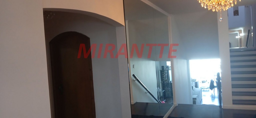 Sobrado de 500m² em Vila Irmaos Arnoni