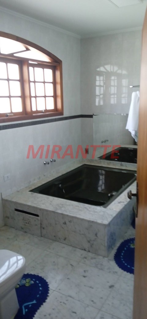 Sobrado de 500m² em Vila Irmaos Arnoni