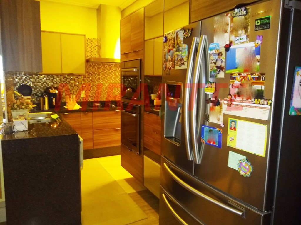 Apartamento de 150m² com 3 quartos em Vila Irmaos Arnoni