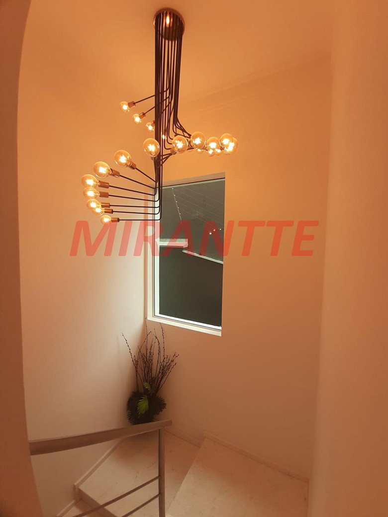Sobrado de 390m² com 4 quartos em Jardim França