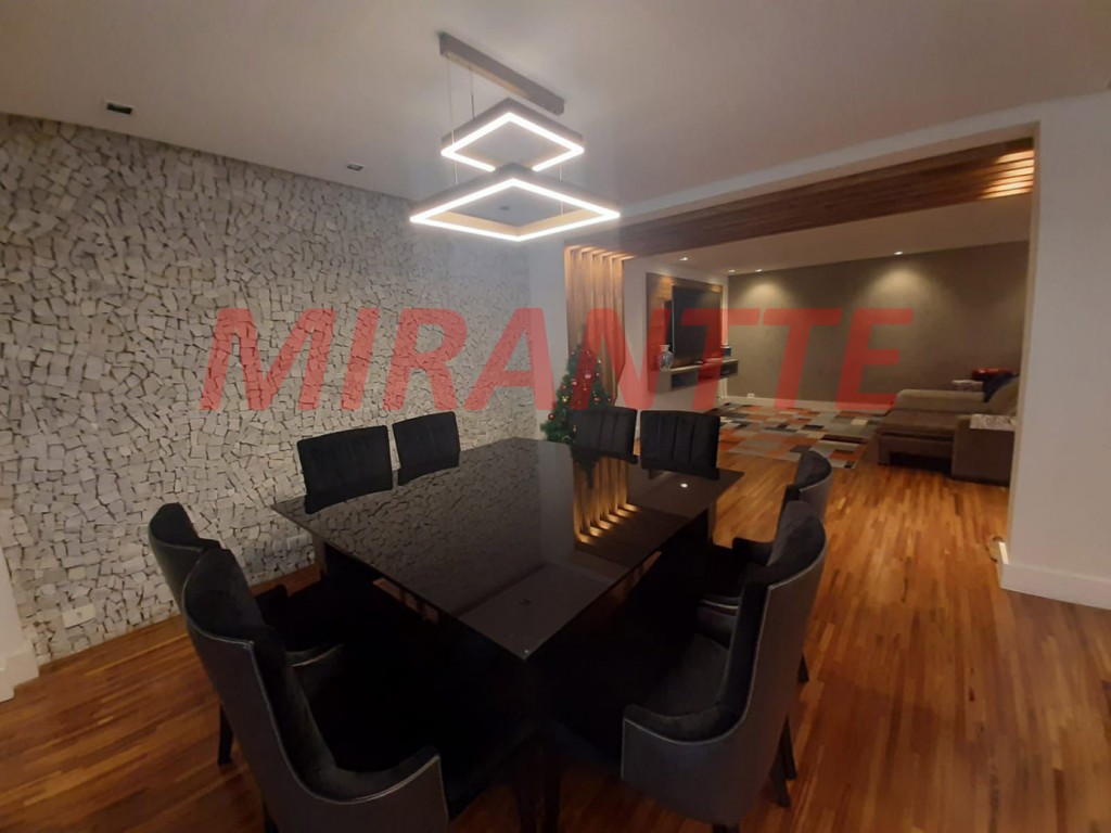 Sobrado de 390m² com 4 quartos em Jardim França