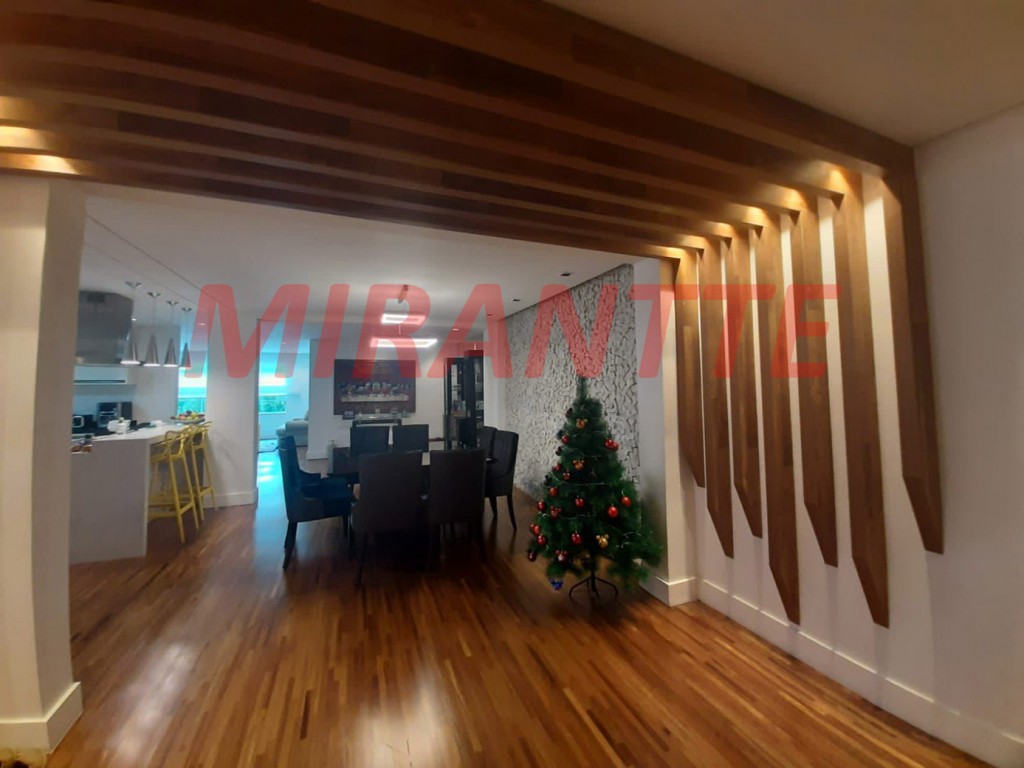 Sobrado de 390m² com 4 quartos em Jardim França