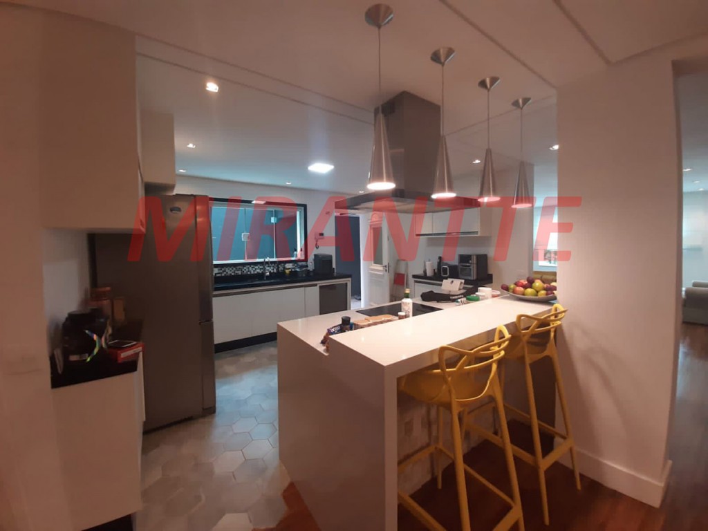 Sobrado de 390m² com 4 quartos em Jardim França