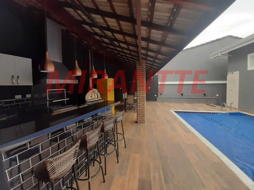 Sobrado de 390m² com 4 quartos em Jardim França