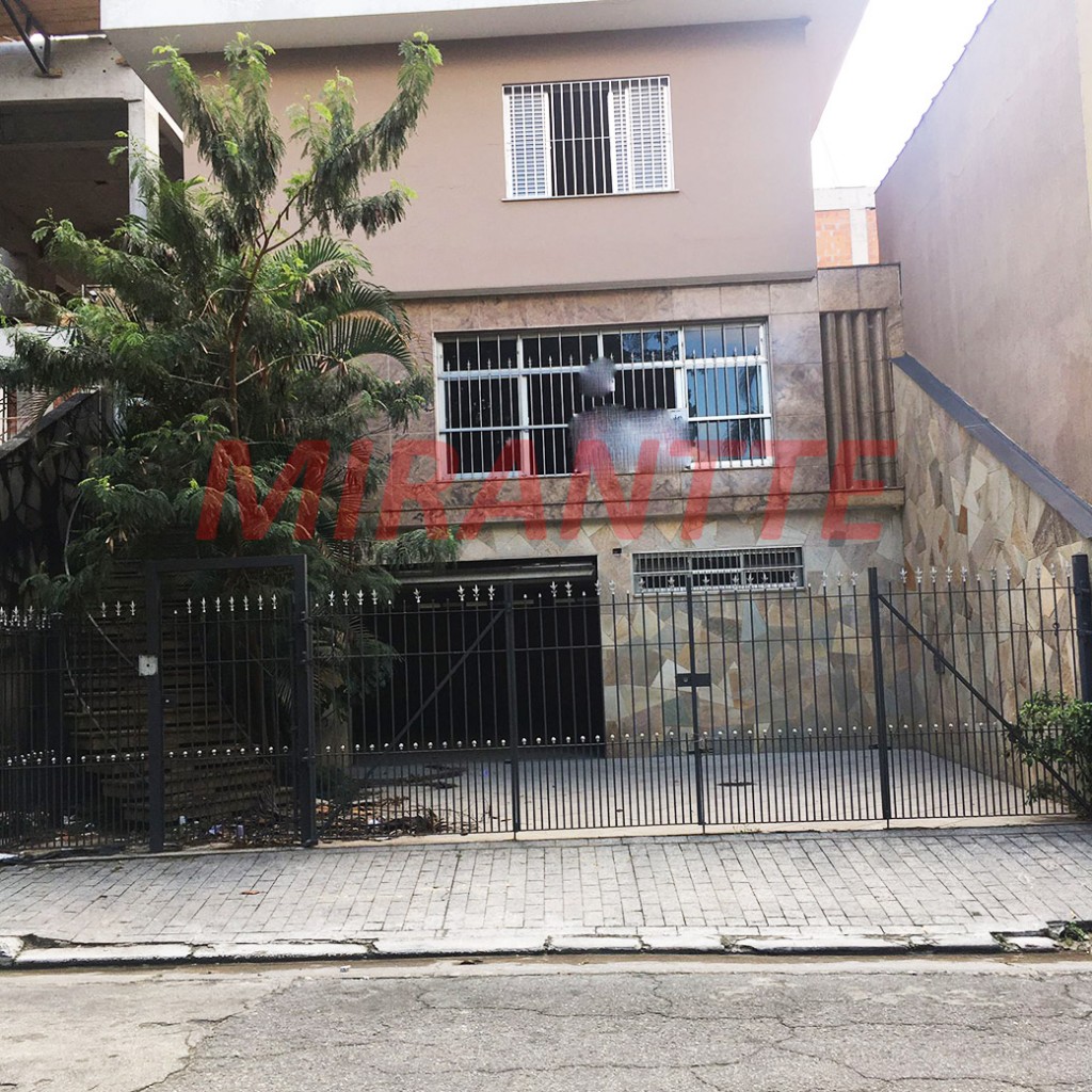 Sobrado de 373m² com 4 quartos em Jardim São Paulo