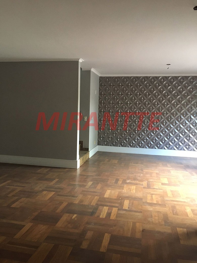 Sobrado de 373m² com 4 quartos em Jardim São Paulo