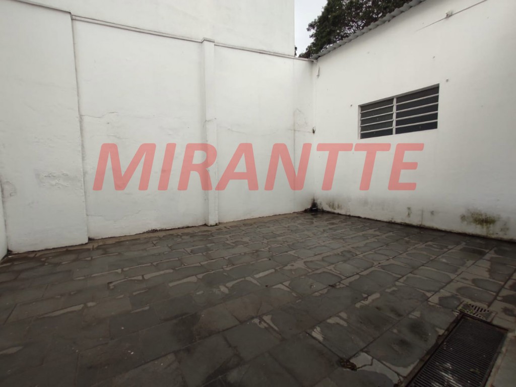 Comercial de 1401m² em Pompéia