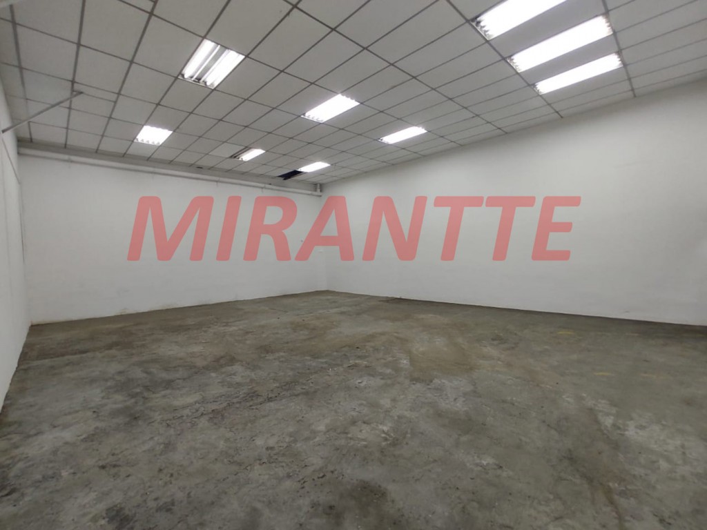 Comercial de 1401m² em Pompéia